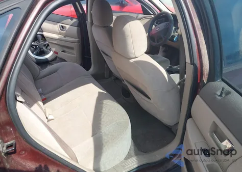 2000 Ford Taurus Ses из США, поврежденный, VIN 1FAFP55S2YA259162